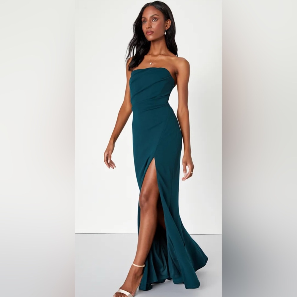 NWT Lulus Emerald green strapless formal prom mermaid dress M